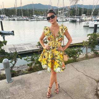 Cassie Scerbo feet photo 2