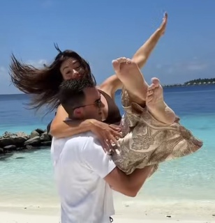 Klaudia Halejcio feet photo thumbnail