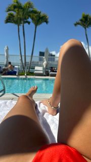 Corinna Kopf feet photo thumbnail