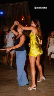 Anitta feet photo thumbnail