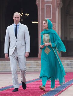 Catherine Princess of Wales feet photo thumbnail