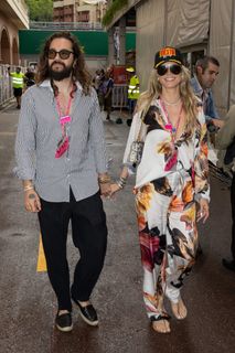 Heidi Klum feet photo thumbnail