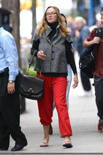 Uma Thurman feet photo thumbnail