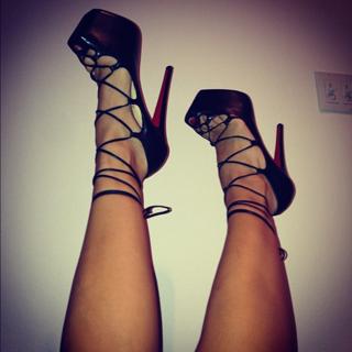Draya Michele feet photo thumbnail