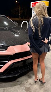 Corinna Kopf feet photo thumbnail