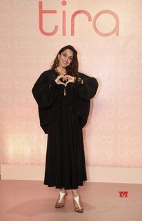 Kiara Advani feet photo thumbnail