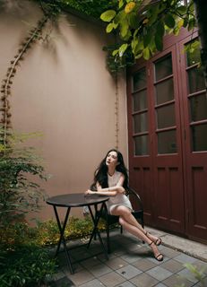 Mi Yang feet photo thumbnail