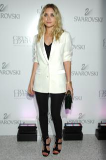 Ashley Olsen feet photo thumbnail