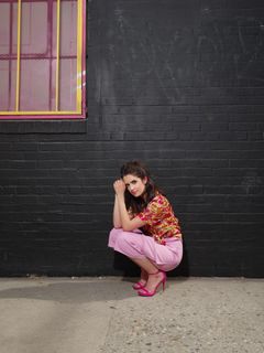 Laura Marano feet photo 4
