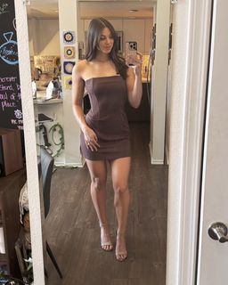 Kira Kosarin feet photo thumbnail