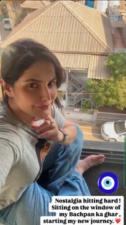 Zareen Khan feet photo 2