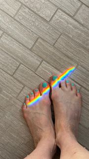 Alicia Witt feet photo 1