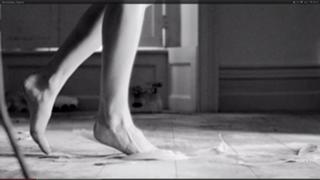 Ellie Goulding feet photo thumbnail