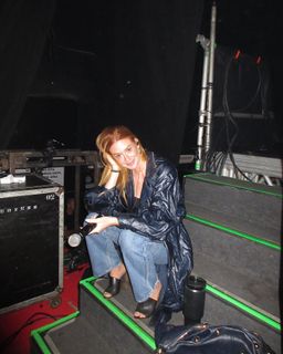 Marina Ruy Barbosa feet photo thumbnail