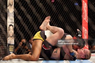 Valentina Shevchenko feet photo thumbnail
