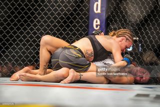 Valentina Shevchenko feet photo thumbnail
