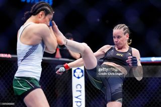 Valentina Shevchenko feet photo thumbnail