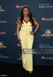 Vivica A. Fox feet photo 2
