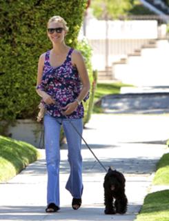 January Jones feet photo thumbnail