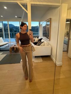 Kira Kosarin feet photo thumbnail