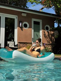 Kira Kosarin feet photo thumbnail