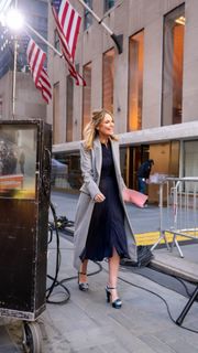 Savannah Guthrie feet photo 4