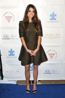Nikki Reed feet photo thumbnail