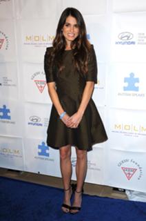 Nikki Reed feet photo thumbnail
