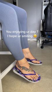 Deedee Rican feet photo thumbnail