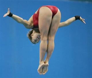 Tania Cagnotto feet photo thumbnail