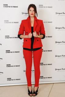 Gemma Arterton feet photo thumbnail