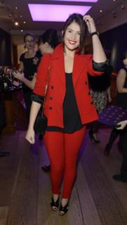 Gemma Arterton feet photo thumbnail
