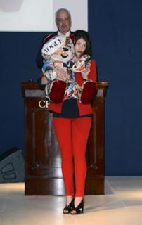 Gemma Arterton feet photo thumbnail