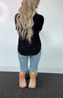 Kyle Unfug feet photo thumbnail