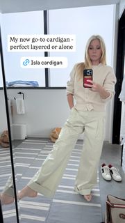 Gwyneth Paltrow feet photo thumbnail