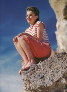 Marilyn Monroe feet photo thumbnail