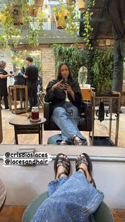 Lais Ribeiro feet photo 3