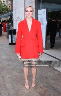 Diane Kruger feet photo thumbnail