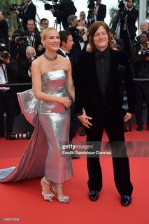 Diane Kruger feet photo thumbnail