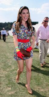 Kelly Brook feet photo thumbnail