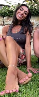 Margarita Smith feet photo thumbnail