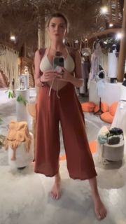 Marjorie De Sousa feet photo 5