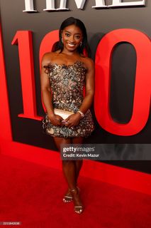 Simone Biles feet photo thumbnail