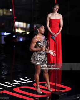 Simone Biles feet photo thumbnail