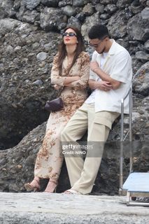 Kendall Jenner feet photo thumbnail