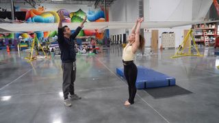Sofie Dossi feet photo thumbnail