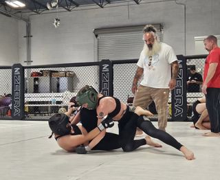 Valentina Shevchenko feet photo thumbnail