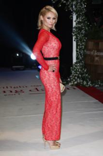 MyAnna Buring feet photo 4