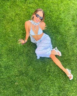 Kelli Berglund feet photo 5