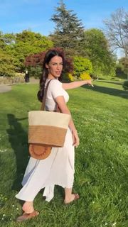 Jessica Lowndes feet photo thumbnail